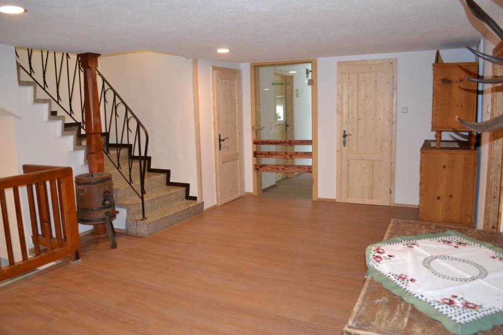 Pension Schweiger room 5